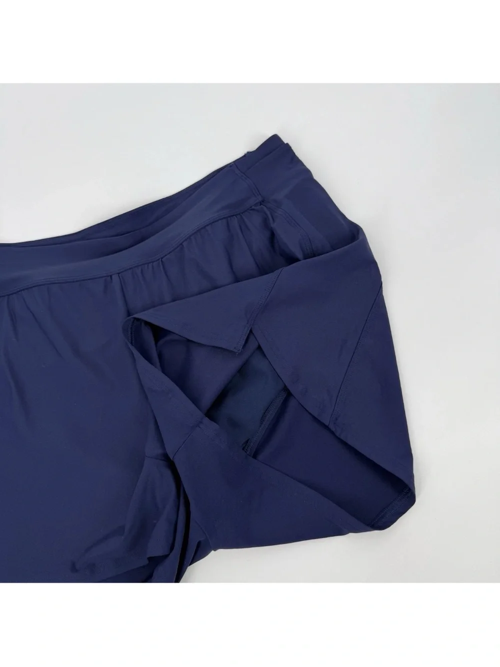 Lands End Swim Shorts Womens Size 18 Navy Blue Lined Stretch Pockets Flowy